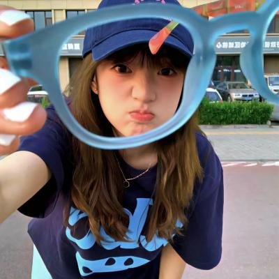 老公！她是我妹妹